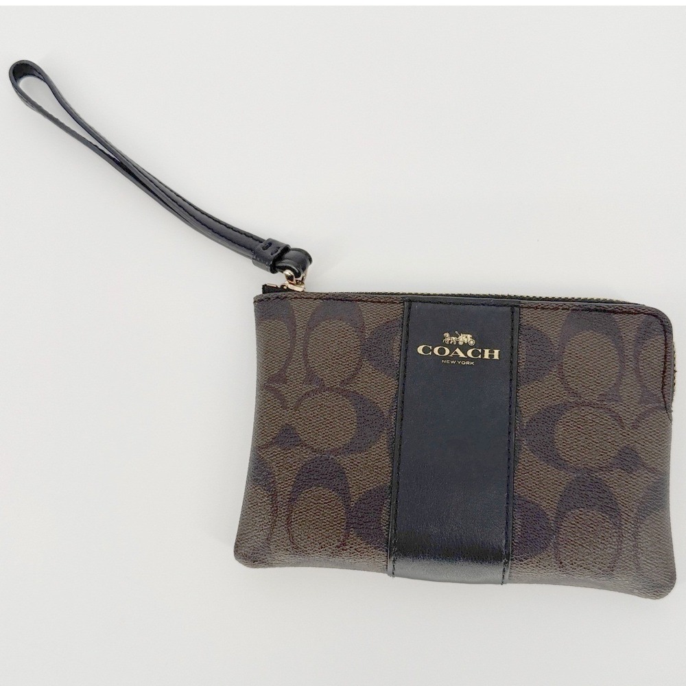Coach Corner Zip‎ Wristlet Brown Signature C Leather Trim Minimalist Designer